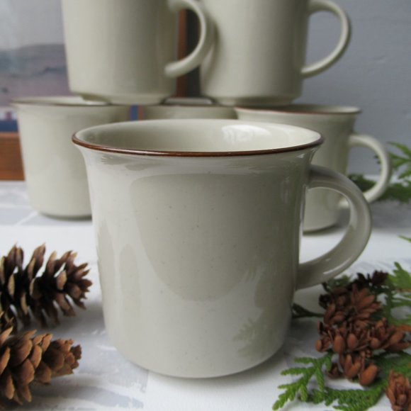 Stoneware 6 Mugs by Carla, Japan - Picture 2 of 13
